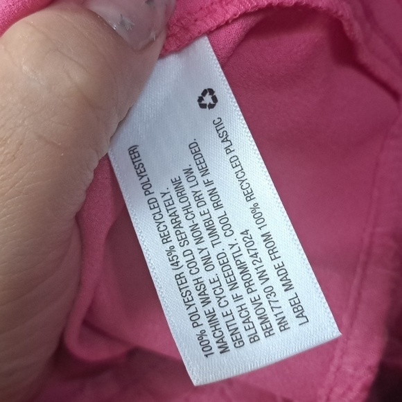 NWOT PLUS SIZE FUTURE COLLECTIVE TOP IN PINK - Picture 4 of 4